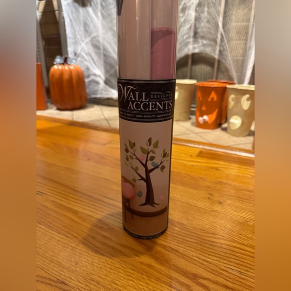 NWT Designer Wall Accents Stitched Tree with Birds Wall Decals - Picture 2 of 3